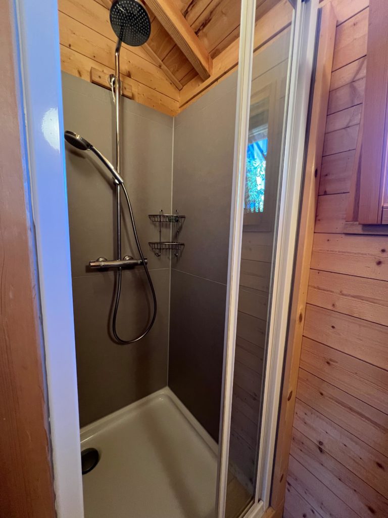 Cabane perchée - Hébergement insolite